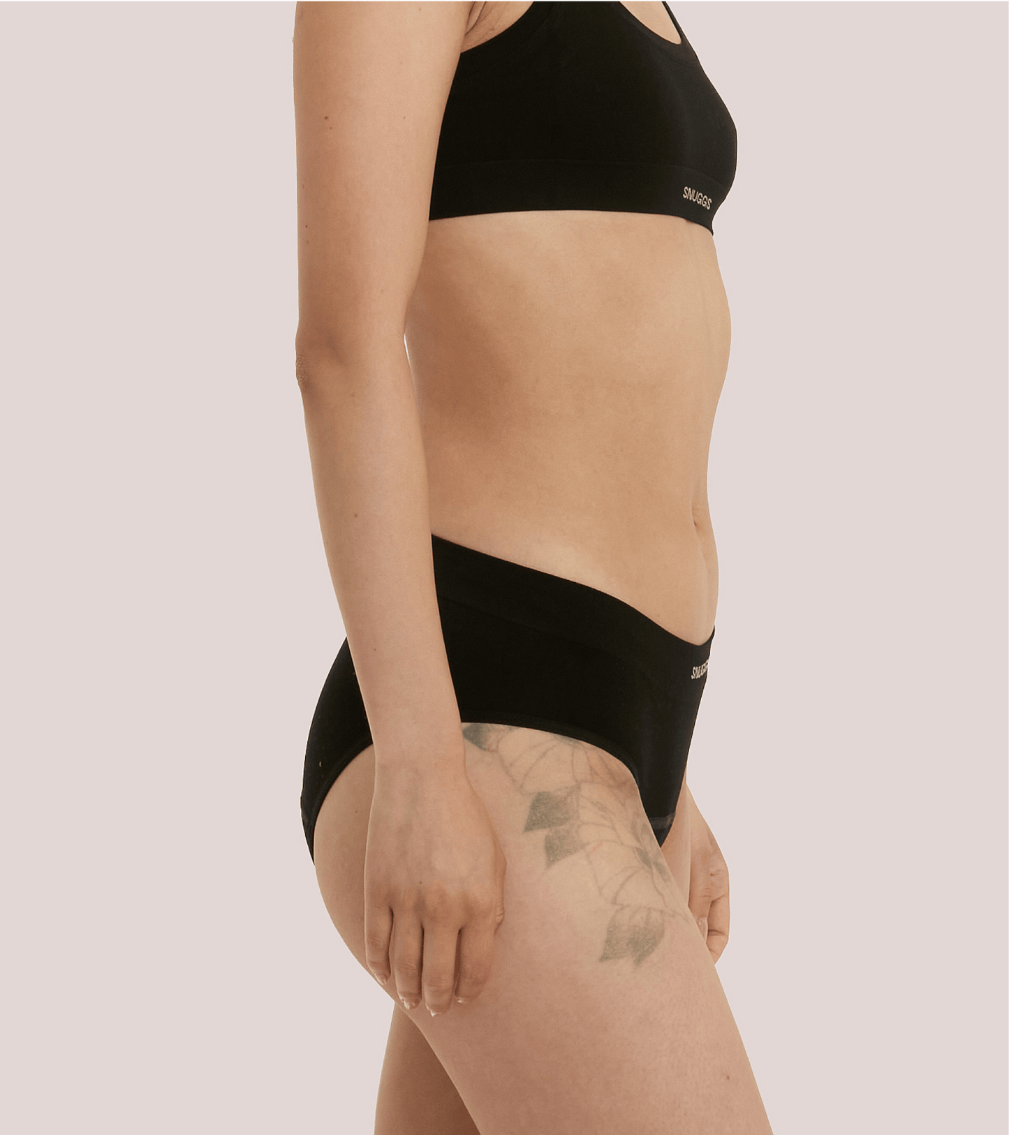 Bezešvý - Classic - Černá