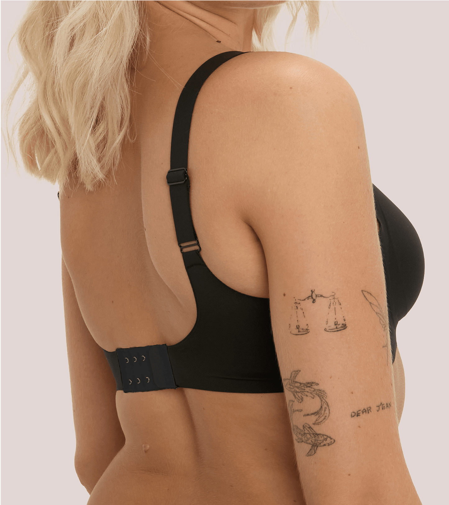 SoftSculpt - Invisible - Podprsenka - Černá